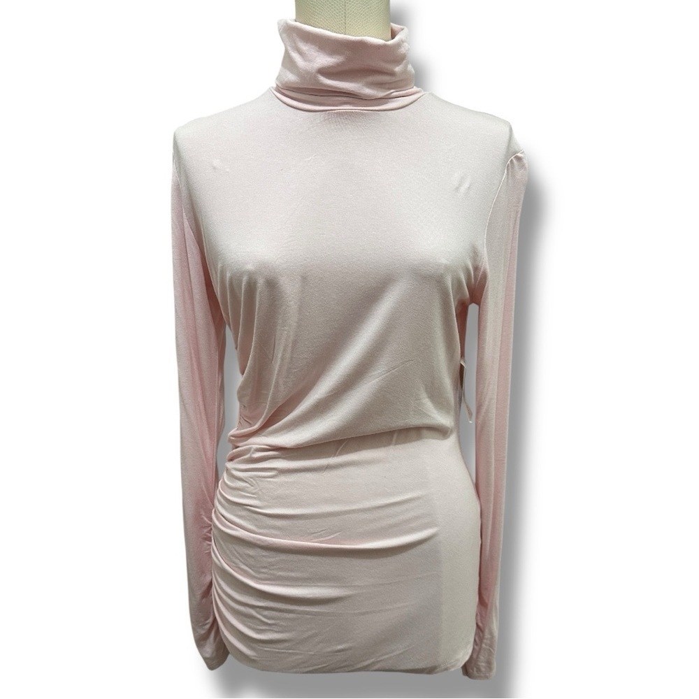 157 New York & Company| NWT Light Pink Ruched Turtleneck Long Sleeve Top(size S)
